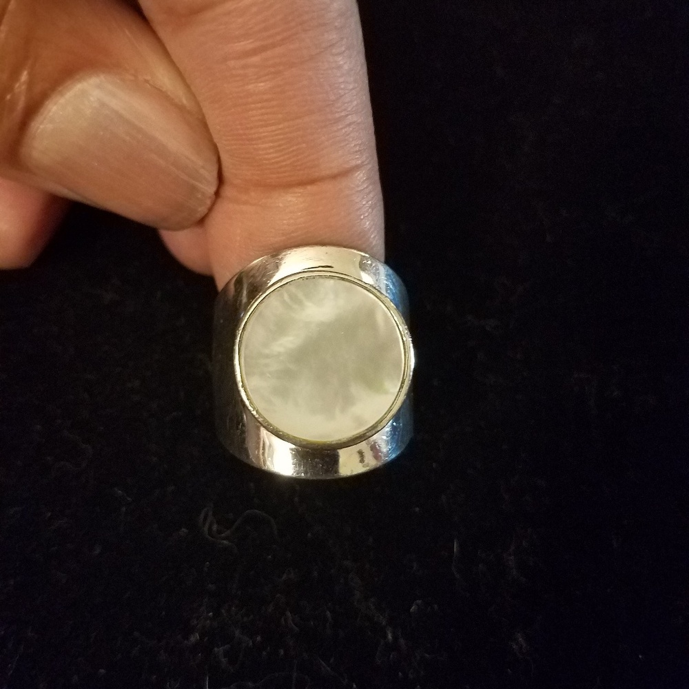 Silver and Mother-of-Pearl Moon Ring (size 6)